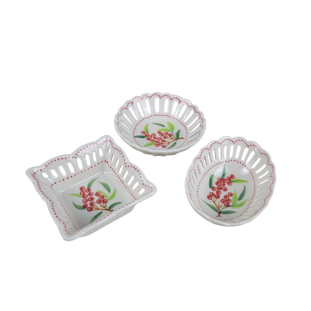 Andrea by Sadek 3pc Porcelain Nut Bowl Set Holly Berry Pierced Lattice 19304